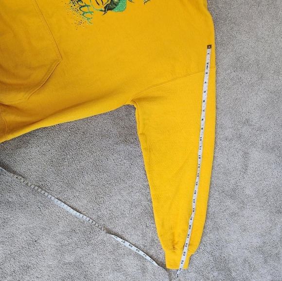 "F-Bomb Mom" Women's Cozy Comfortable Yellow Hoodie Hooded Sweatshirt Size L - Picture 10 of 12